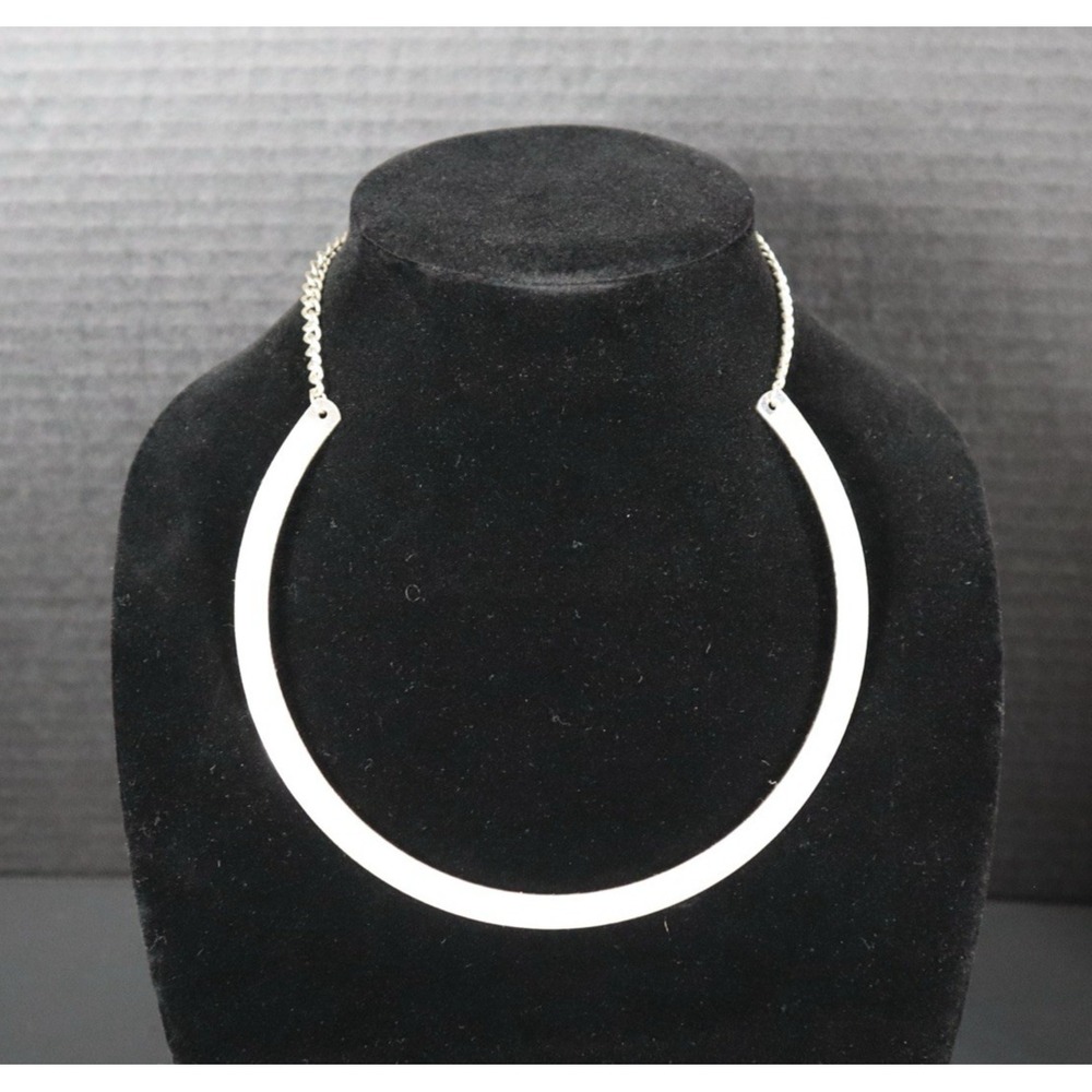 Metal Collar Necklace Choker Silver Dusted Costume‎ Jewelry With Chain Closure